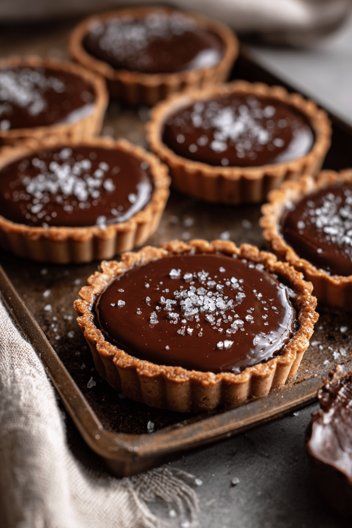 Fudge Chocolate Pastry Tarts