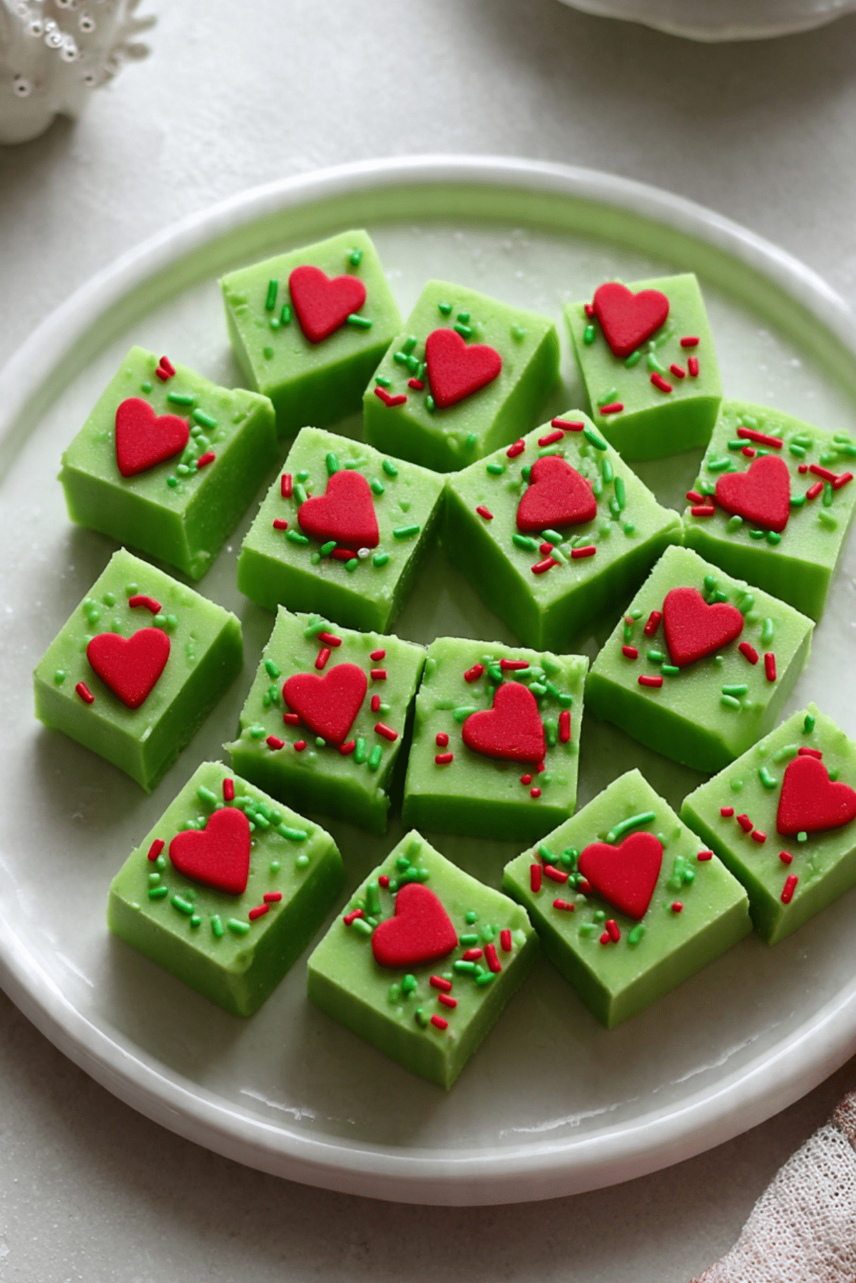 Easy No Bake GRINCH Fudge Recipe