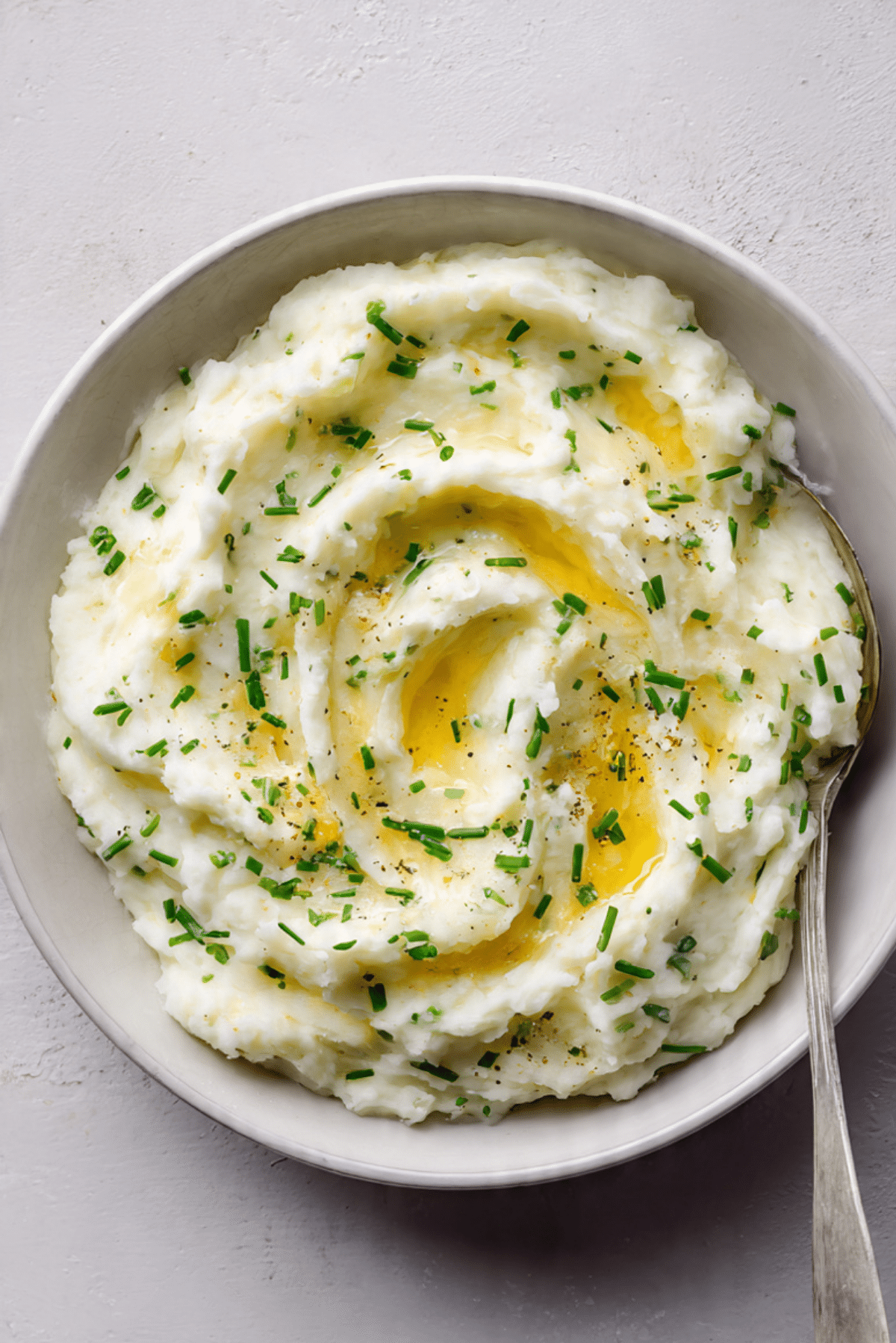 Sour Cream and Chive Mashed Potatoes